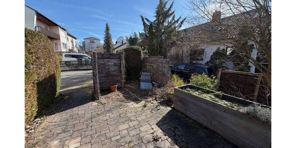 Etagenwohnung Böblingen - 3 Zimmer, 92 m&sup2;, 349.000&euro; | Angebot:26201951
