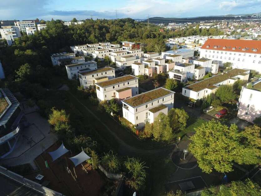Haus zum Kaufen in Stuttgart 852.000 € 136 m²