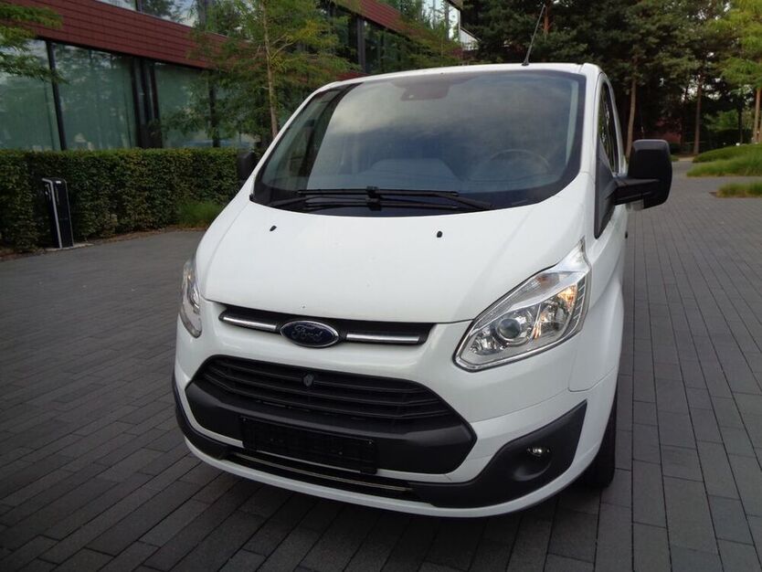 Transit Custom