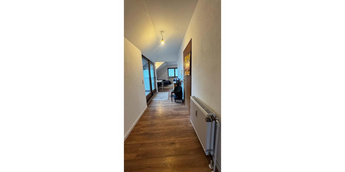 Dachgeschoßwohnung Esslingen am Neckar Hegensberg - 3 Zimmer, 72 m&sup2;, 1.154&euro; | Angebot:26276899