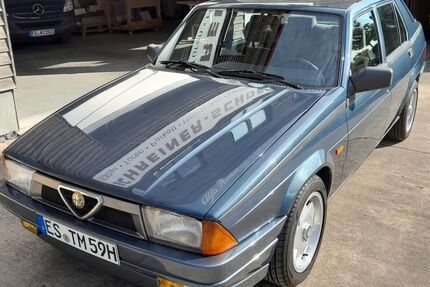 Alfa Romeo 75 195.000 km 8.900 &euro; Echterdingen 70771