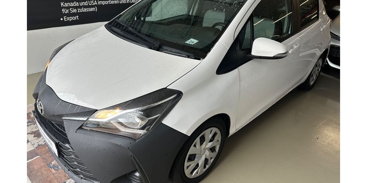 Toyota Yaris 68.260 km 8.990 € LEONBERG 71229