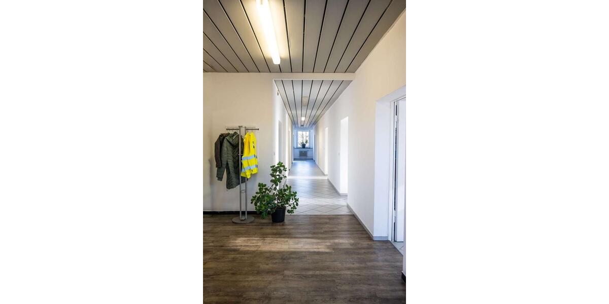 Gewerbeobjekt Stuttgart Neuwirtshaus - 2.500&euro; | Angebot:24239847
