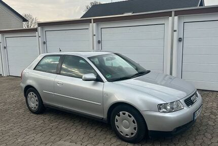 Audi A3 311.000 km 2.499 &euro; Neckartenzlingen 72654
