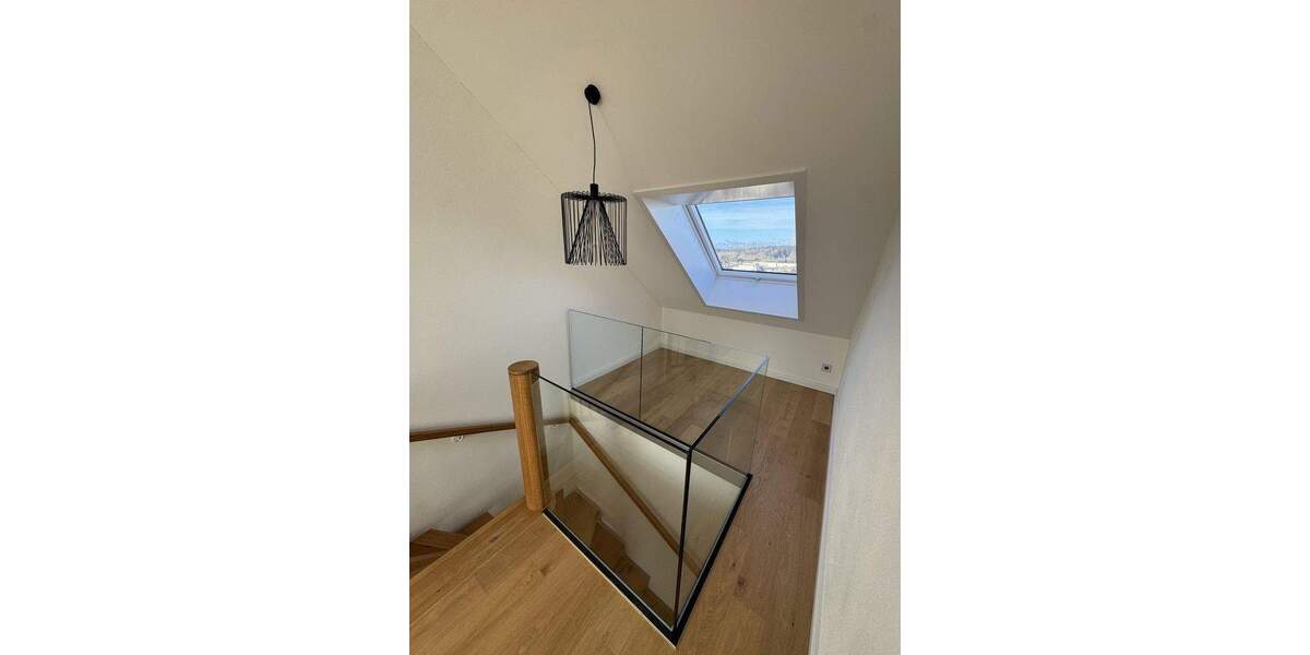 Doppelhaushälfte Renningen Malmsheim - 6 Zimmer, 226 m&sup2;, 2.850&euro; | Angebot:25629869