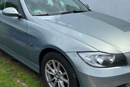 BMW 318 200.000 km 2.300 &euro; Großbettlingen 72663