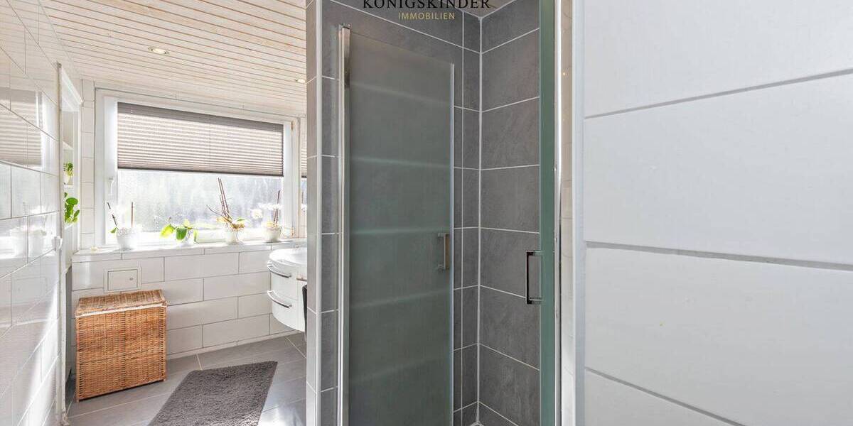 Etagenwohnung Stuttgart Kaltental - 5 Zimmer, 112 m&sup2;, 575.000&euro; | Angebot:26499662