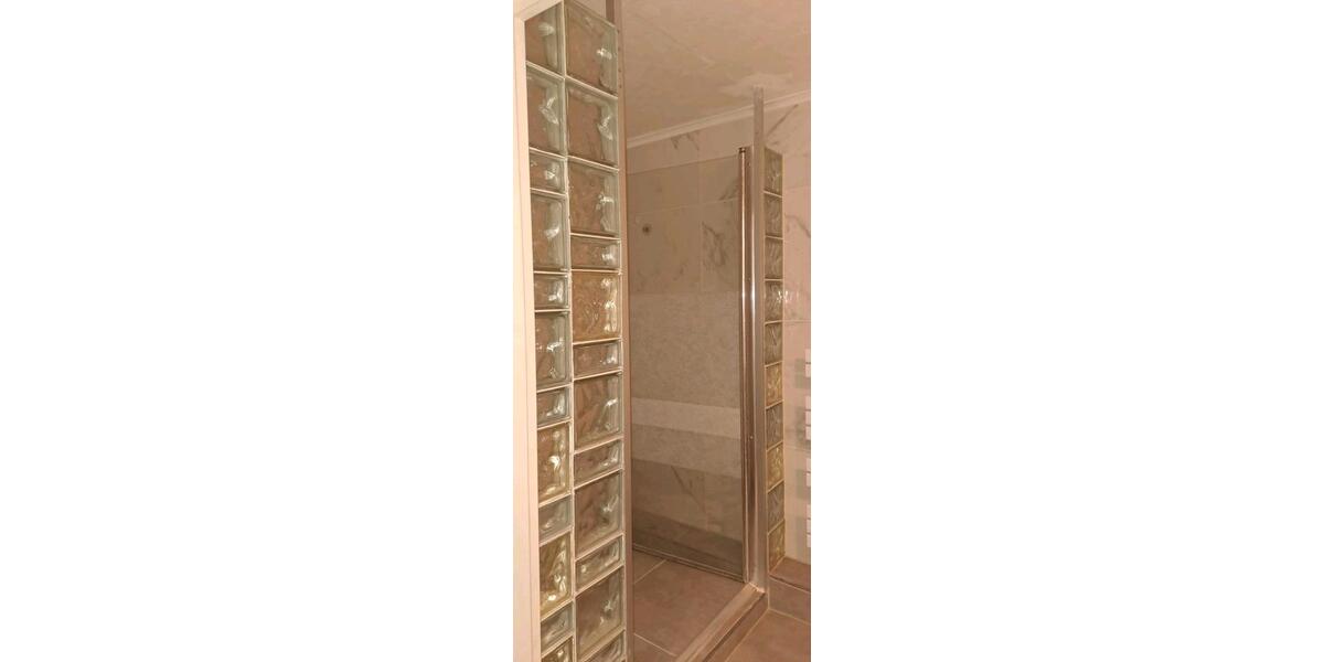 Einfamilienhaus Nürtingen - 13 Zimmer, 210 m&sup2;, 430.000&euro; | Angebot:27226507