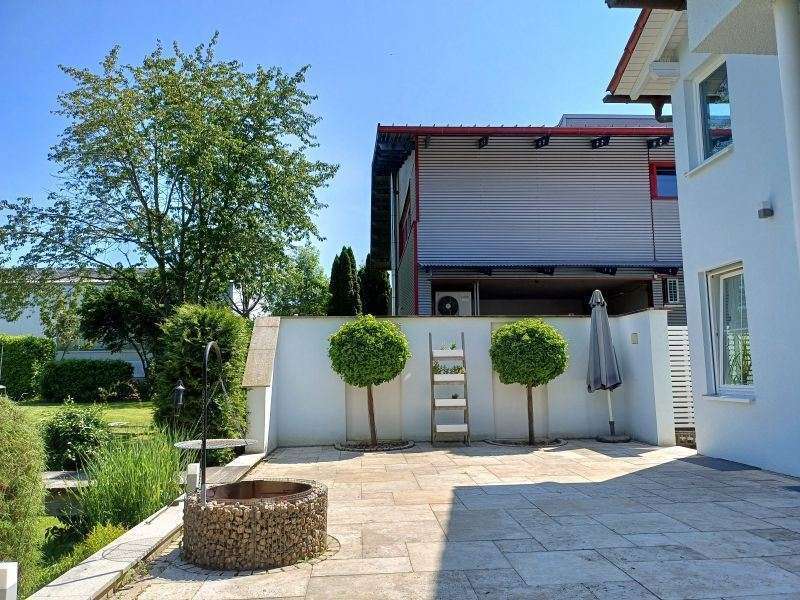 Haus zum Mieten in Walddorfhäslach 3.600 € 150 m²
