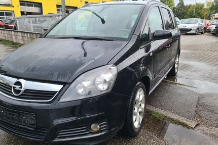 Opel Zafira 242.000 km 2.699 € Ludwigsburg 71642