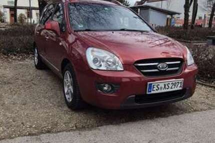 Kia Carens 220.000 km 1.700 &euro; Nürtingen 72622