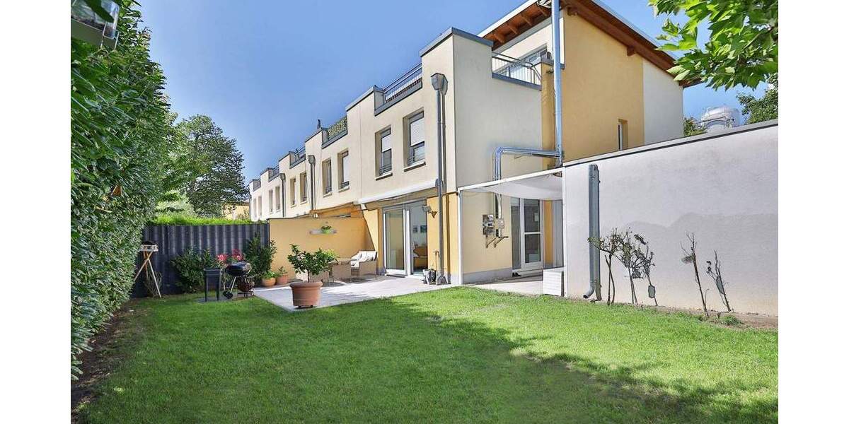 Ihr neues Familienzuhause - wunderschönes Reihenendhaus mit großem Garten in Pattonville 4 zimmer