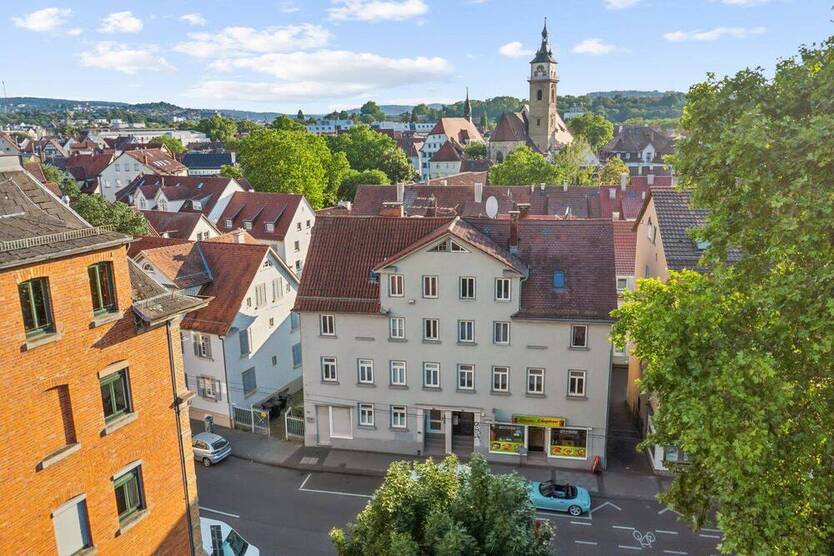 Faktor 15, Mehrfamilienhaus in Bad Cannstatt 9 zimmer