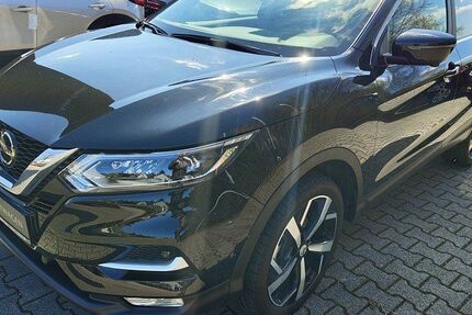 Nissan Qashqai 26.200 km 18.990 &euro; Vaihingen 71665