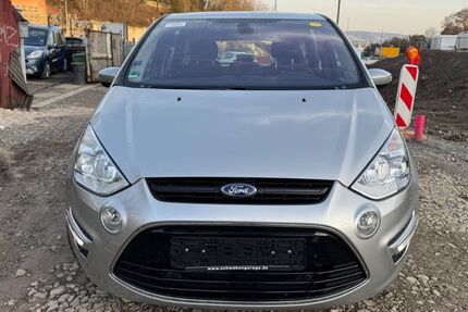Ford S-Max 60.000 km 9.999 &euro; Stuttgart 70376