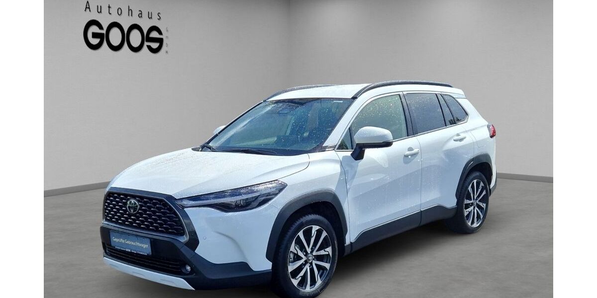 Toyota Corolla Cross 5.539 km 33.990 &euro; Nürtingen 72622
