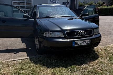 Audi A4 177.000 km 1.299 &euro; Steinenbronn 71144