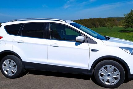 Ford Kuga 86.100 km 10.100 &euro; Altdorf 72655