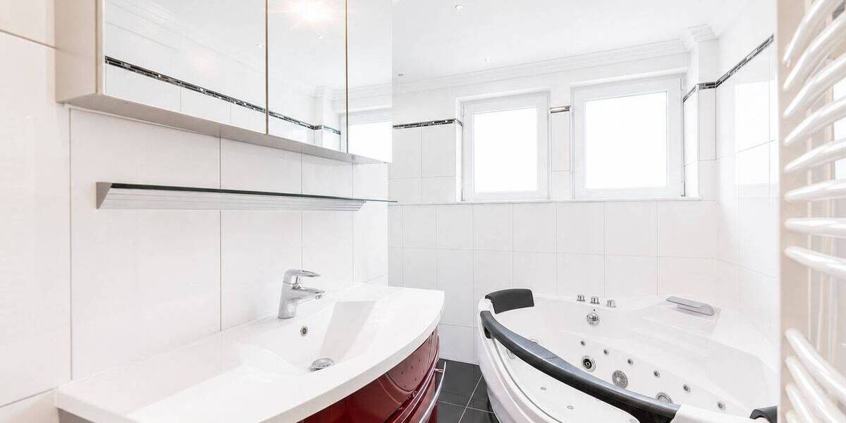Reihenmittelhaus Stuttgart Rot - 6 Zimmer, 121 m&sup2;, 660.000&euro; | Angebot:26797804