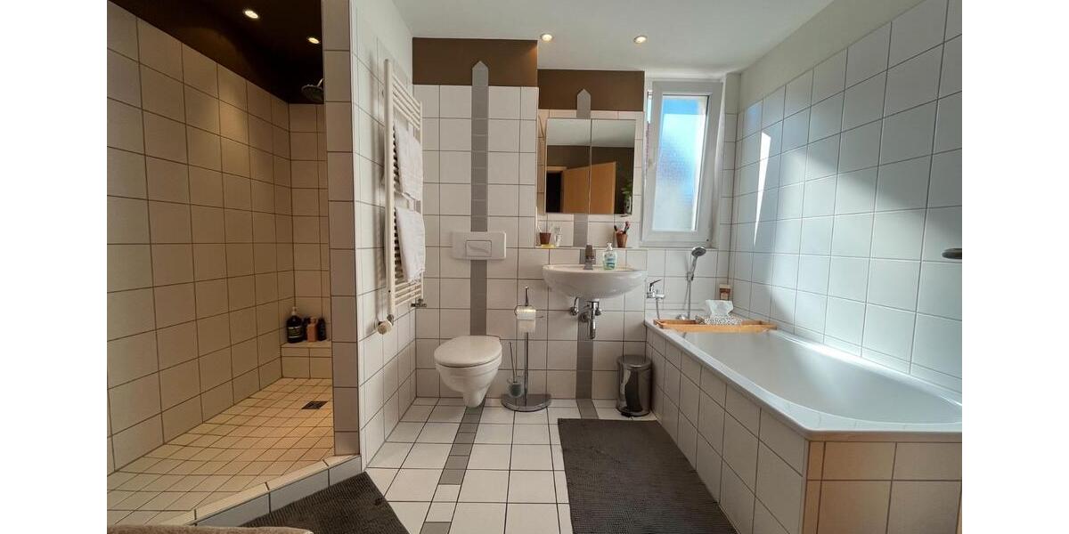 Reihenhaus Remseck am Neckar - 5 Zimmer, 141 m&sup2;, 649.000&euro; | Angebot:27112635