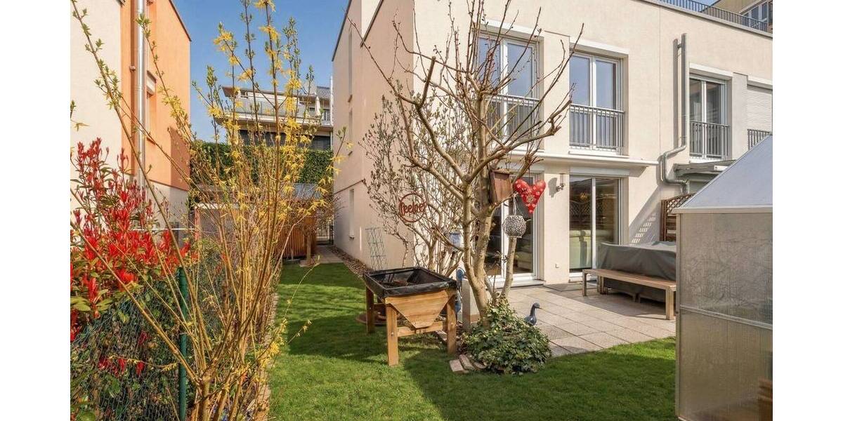 Doppelhaushälfte Ludwigsburg Süd - 5 Zimmer, 135 m&sup2;, 790.000&euro; | Angebot:26290542