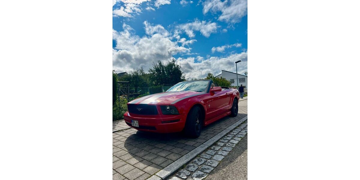 Ford Mustang 60.300 km 13.500 € Steinenbronn 71144