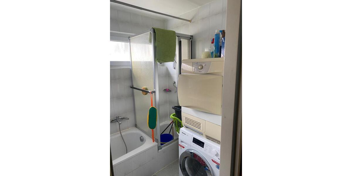 Etagenwohnung Backnang - 4.5 Zimmer, 106 m&sup2;, 350.000&euro; | Angebot:25216664