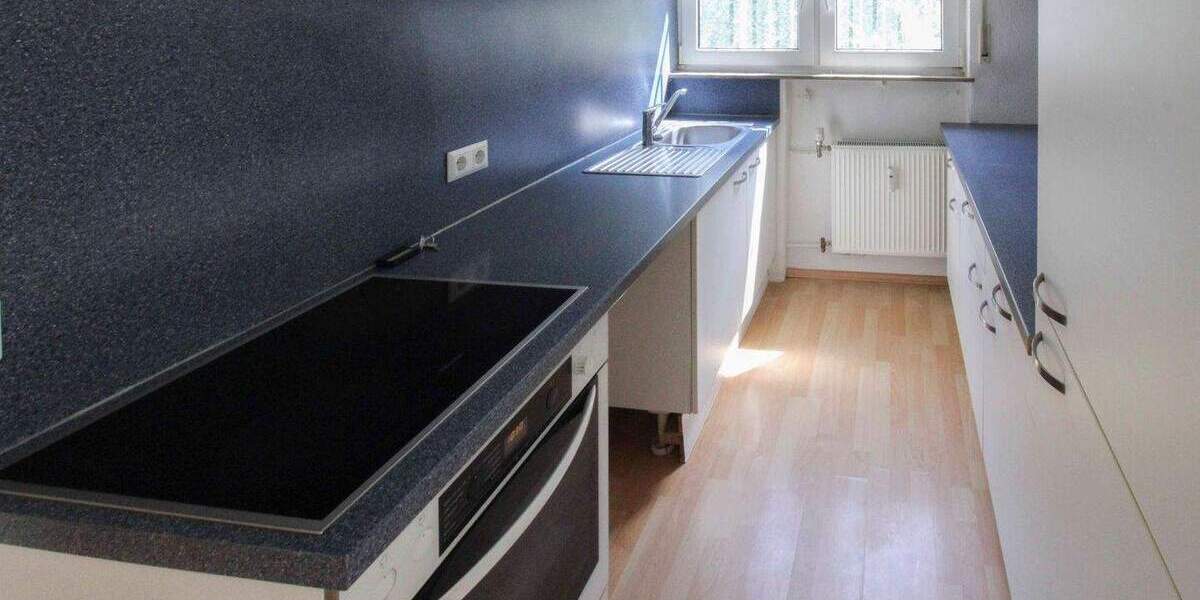 3-Zi.-Terrassenwohnung mit Südgarten, Garage & zentraler Citylage - sofort einziehen oder vermieten 3 zimmer