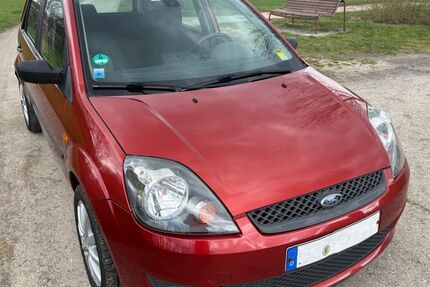 Ford Fiesta 186.018 km 1.600 &euro; Sersheim 74372