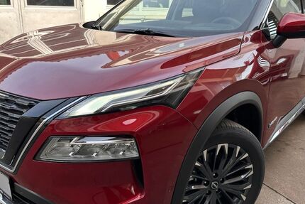 Nissan X-Trail 4.000 km 41.950 &euro; Fellbach 70734