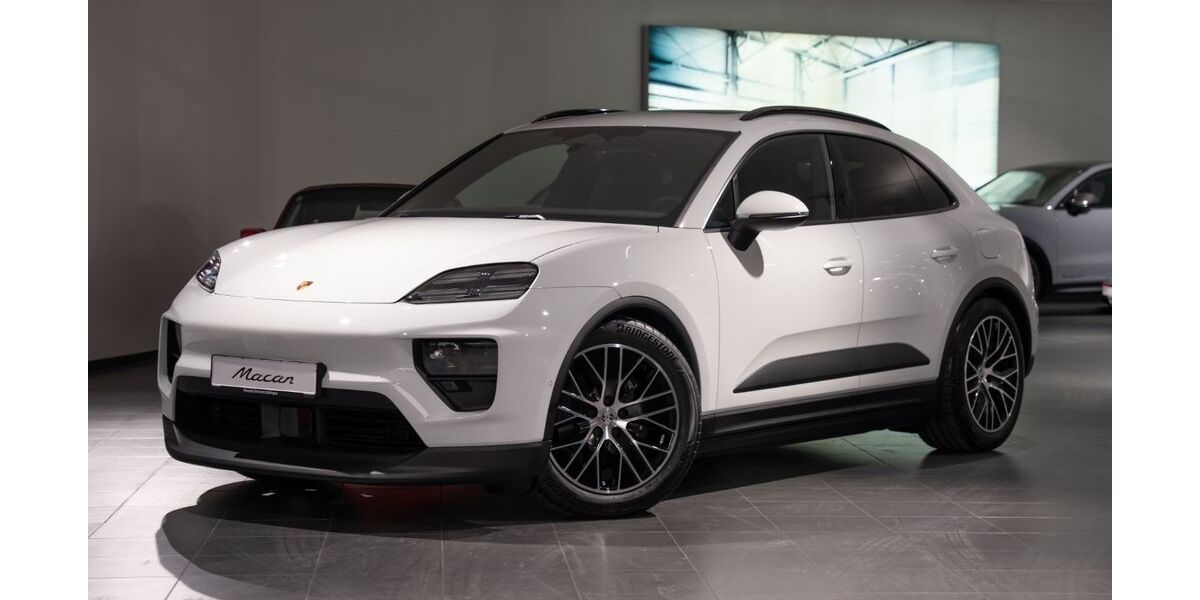 Porsche Macan 7.900 km 86.880 &euro; Böblingen 71034