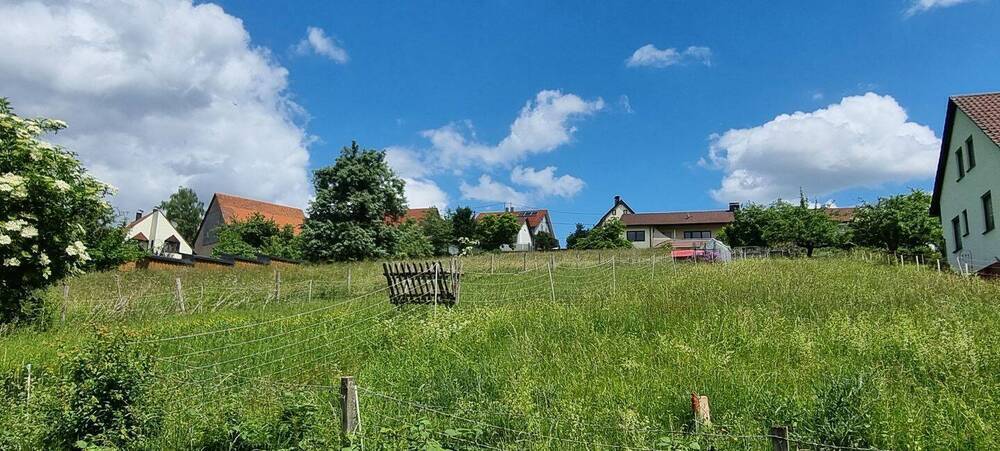 Traumhaftes Grundstück in begehrter Lage: Schlaitdorf zwischen Filderstadt und Reutlingen