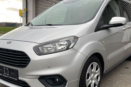 Ford Tourneo Courier 111.000 km 9.400 € Hildrizhausen 71157