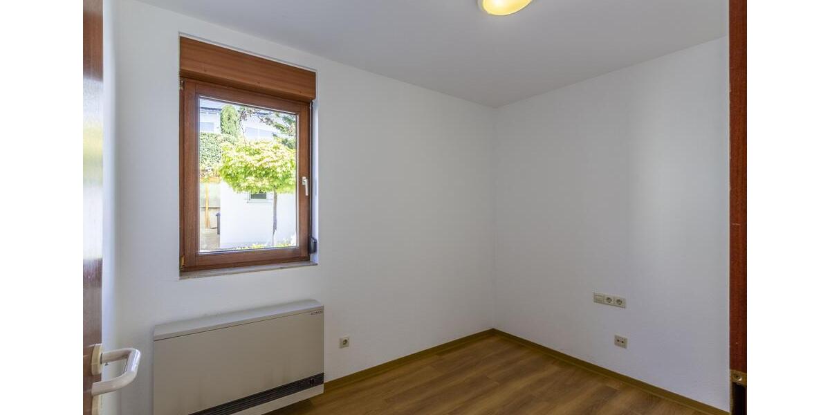 Erdgeschoßwohnung Nürtingen - 3 Zimmer, 55 m&sup2;, 600&euro; | Angebot:26374160