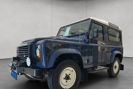 Land Rover Defender 64.594 km 46.900 &euro; Stuttgart 70190