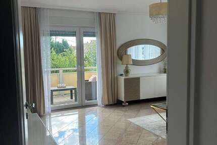 Wohnung zum Mieten in Stuttgart 1.550 € 109 m² 4 zimmer