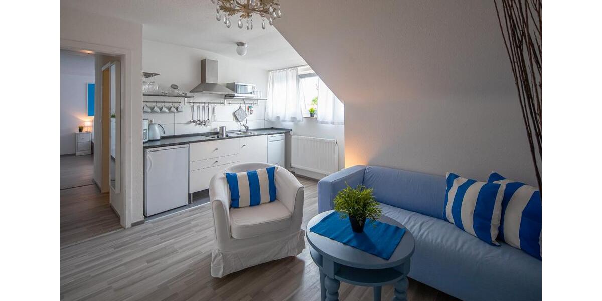 Dachgeschoßwohnung Stuttgart Neuwirtshaus - 1.5 Zimmer, 34 m&sup2;, 880&euro; | Angebot:26266013