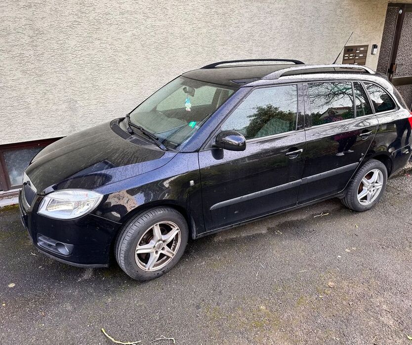 Skoda Fabia 196.225 km 1.800 € Sindelfingen 71067