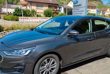 Ford Focus 26.000 km 20.990 &euro; Illingen - Schützingen 75428