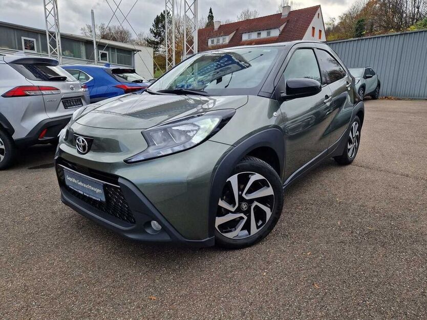 Aygo (X)