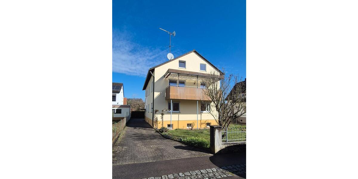 Mehrfamilienhaus, Wohnhaus Markgröningen - 9.5 Zimmer, 220 m&sup2;, 820.000&euro; | Angebot:26061531