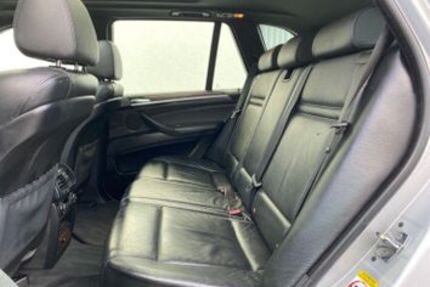 BMW X5 204.000 km 9.550 &euro; Böblingen 71032