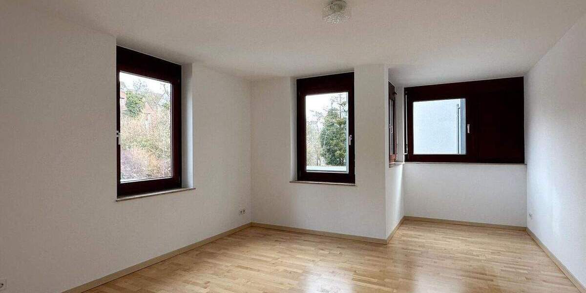 Etagenwohnung Stuttgart Schönberg - 3 Zimmer, 110 m&sup2;, 1.300&euro; | Angebot:24827277