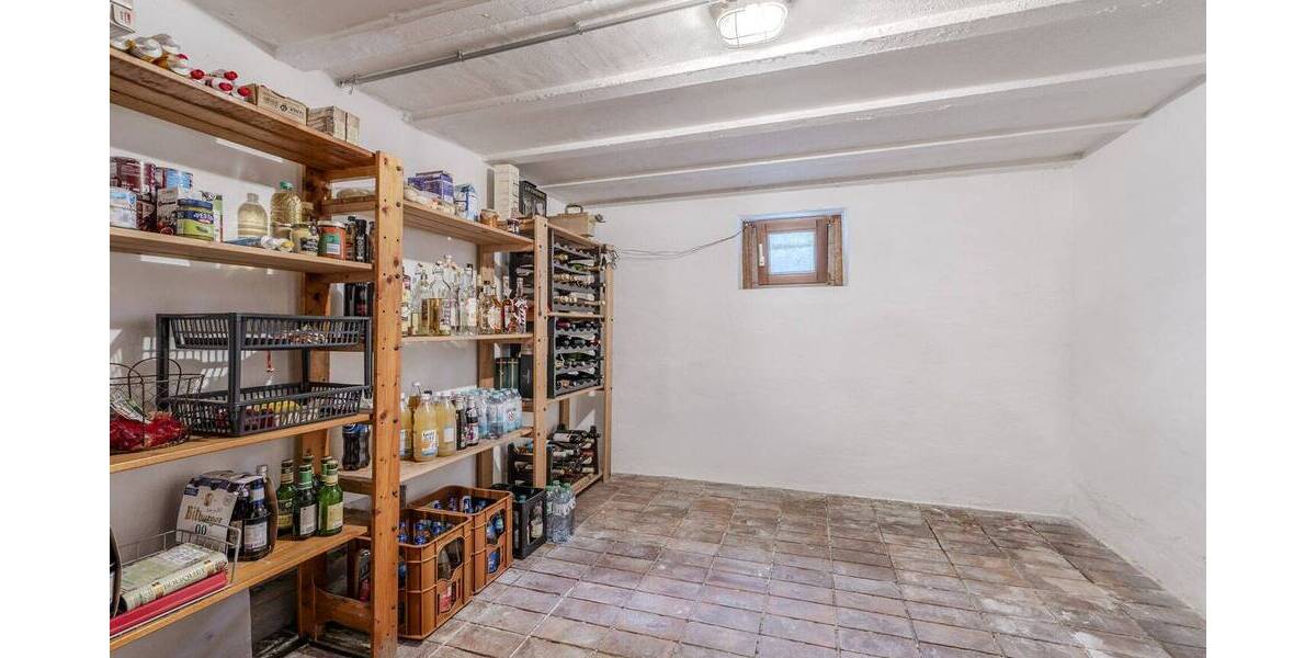 Mehrfamilienhaus, Wohnhaus Stuttgart / Rot Rot - 6 Zimmer, 151 m&sup2;, 698.000&euro; | Angebot:26439174