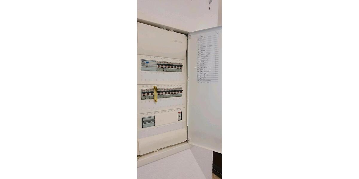 Erdgeschoßwohnung Wernau (Neckar) - 5 Zimmer, 103 m&sup2;, 380.000&euro; | Angebot:25080474