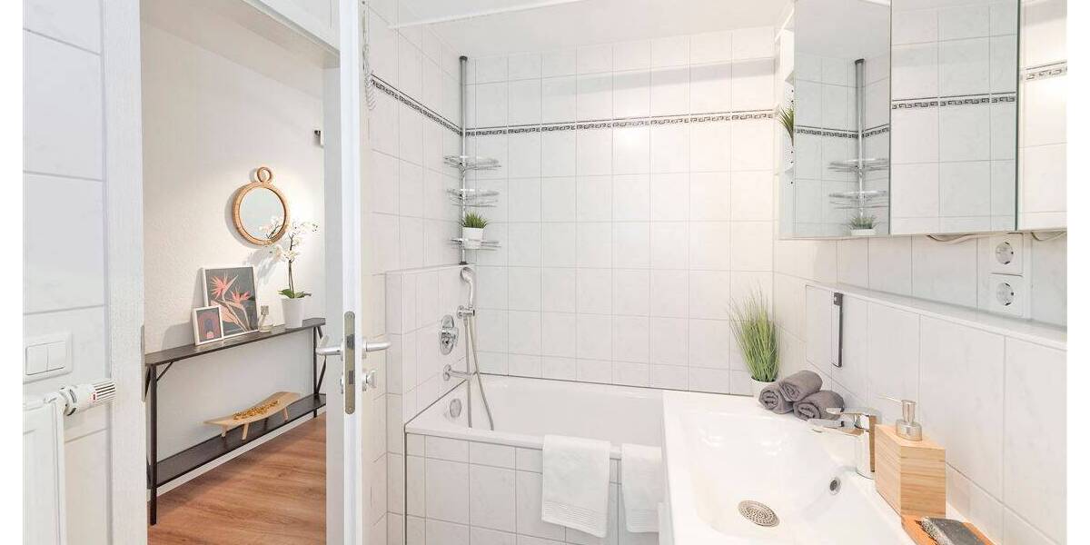 Etagenwohnung Esslingen am Neckar Stadtmitte - 3 Zimmer, 75 m&sup2;, 350.000&euro; | Angebot:26230399