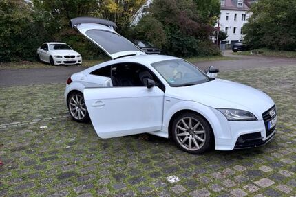 Audi TT 108.000 km 17.900 € Fellbach 70376