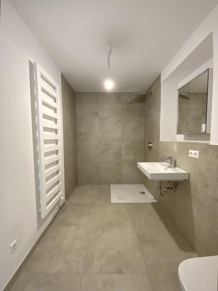 Großzügige 4-Zimmer-Neubauwohnung mit EBK und Süd-Terrasse zimmer