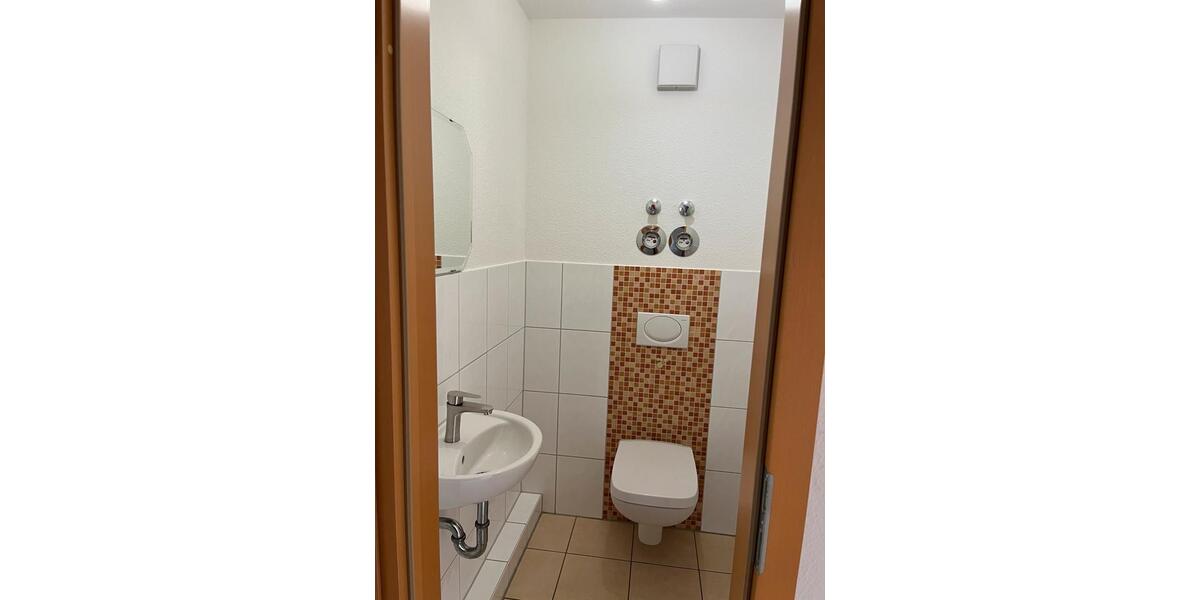 Etagenwohnung Markgröningen - 3.5 Zimmer, 80 m&sup2;, 1.200&euro; | Angebot:26256442