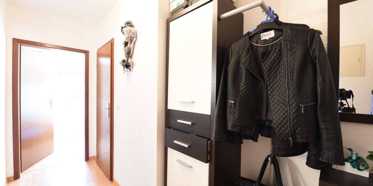 Etagenwohnung Böblingen Böblingen (Stadt) - 2 Zimmer, 61 m&sup2;, 750&euro; | Angebot:26188745